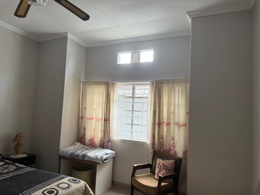 5 Bedroom Property for Sale in Ladismith Western Cape